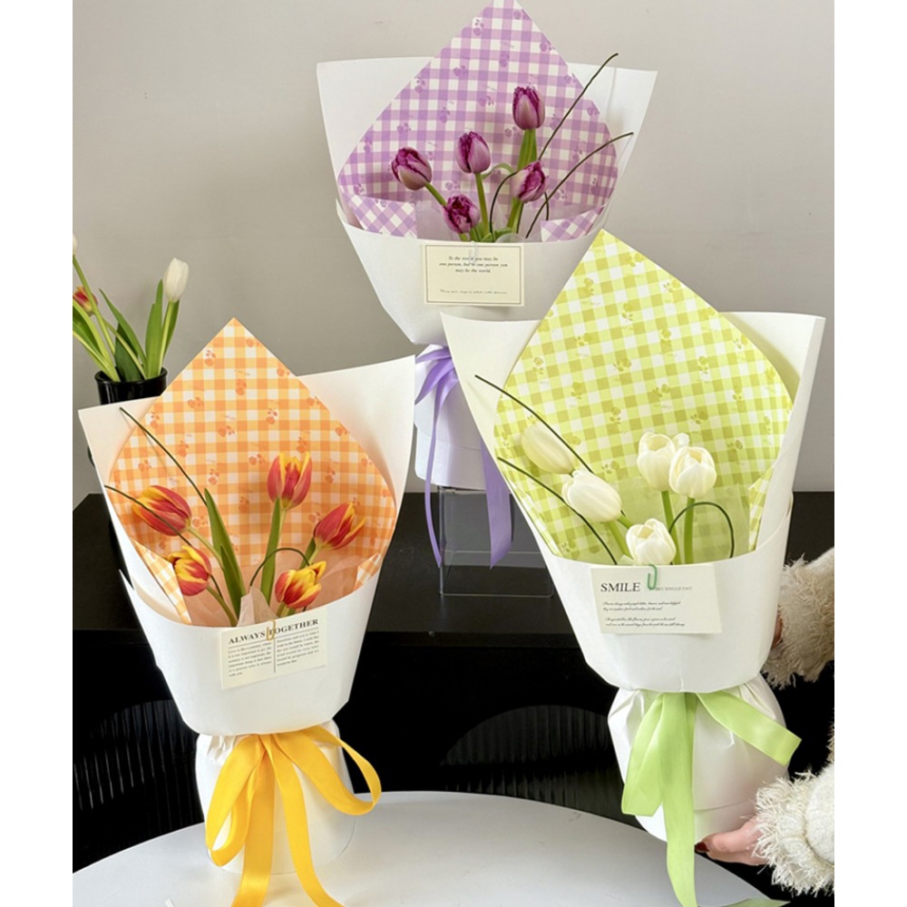 Rose Grid Print Thick White Kr - đánh giá và giá Flower Wrap Kraft